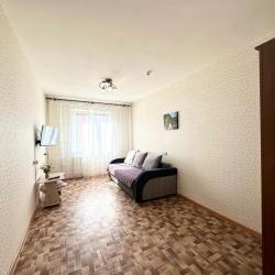 Фото Апартаменты на улице Мартынова 41