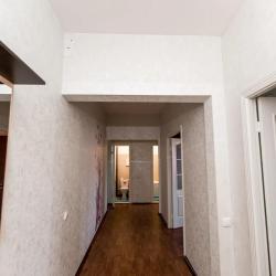 Фото Апартаменты на улице Героев Самотлора 16