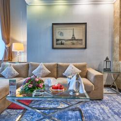 Номер люкс премиум с 1 двуспальной кроватью