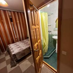 Комната стандарт с 1 двуспальной кроватью