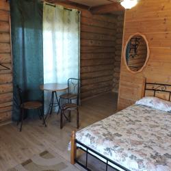 Номер стандарт с 1 двуспальной кроватью