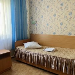 Номер эконом стандарт с 2 односпальными кроватями