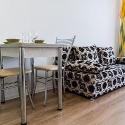 Фото Отель LetoApart (ЛетоАпарт) на улице Григорьева 12-51