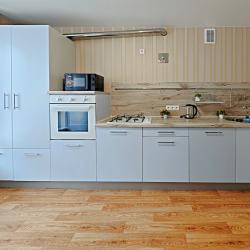 Фото Отель Уютные сутки на улице Маршала Устинова 10/3