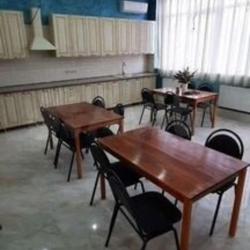 Кровать в 12-местном общем номере