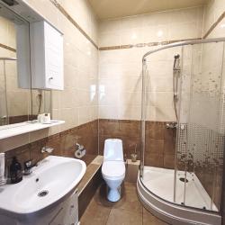 Номер стандарт с 1 двуспальной кроватью