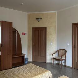 2-местный 1-комнатный номер эконом стандарт с 2 односпальными кроватями