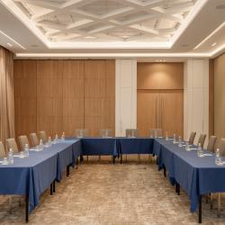 Фото Отель Holiday Inn Almaty (Холидей Инн )