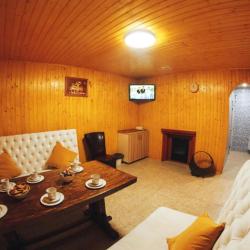 Номер улучшенный стандарт с 1 двуспальной кроватью (с Русской баней)