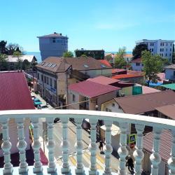 4-местный номер стандарт с балконом
