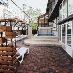 Фото Отель Lyudmila (Людмила)