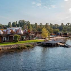 Фото Отель Мыс на Неве