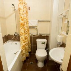 Двухкомнатный двухместный люкс (с видом на горы)