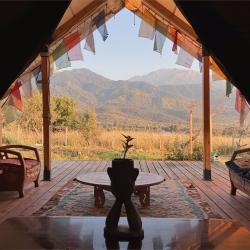 Шатёр комфорт Safari Tent with breathtaking mountain views (общие удобства на территории)