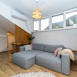 Апартаменты студия ГЭС 5/106 (мансарда)