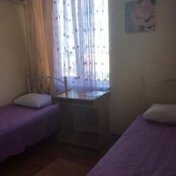 Комната стандарт с 2 односпальными кроватями и балконом