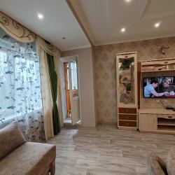 Фото Апартаменты в 10-м микрорайоне 6