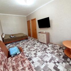 Фото Отель White House на улице Овчинникова