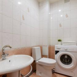 Фото Отель Просторная 3-комнатная квартира в Октябрьском районе