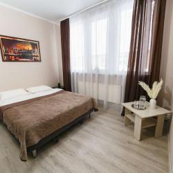 Номер стандарт с 1 двуспальной кроватью