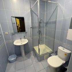 3-х местная комната с балконом на 4 этаже  с видом на горы  №13