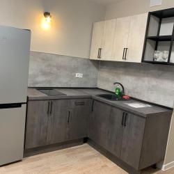 Фото Апартаменты на улице Инициативная 7В