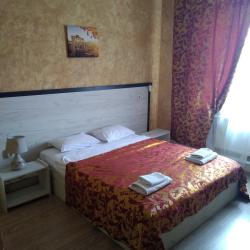 Номер стандарт с 1 двуспальной кроватью