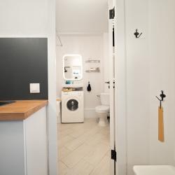 Фото Отель ELLJOY apartments (Эллджой апартментс)