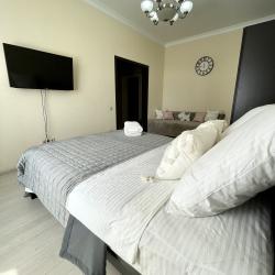 Фото Кварт Отель на улице Свободы