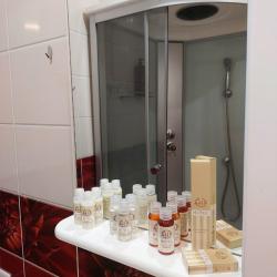 Фото Отель TroeSutokApart Комсомольская 50