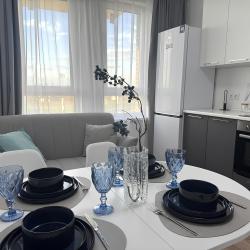 Фото Апартаменты на улице Авиаторов 6