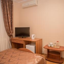 Номер улучшенный комфорт с 1 двуспальной кроватью