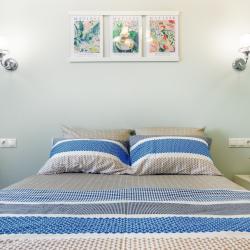 Фото Апартаменты на улице Пановой 30к2