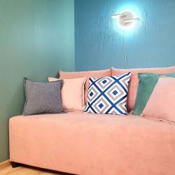 Фото Апартаменты на бульваре Золотистый 17