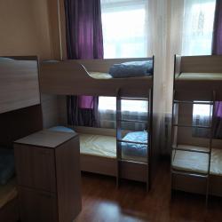 Кровать в 8-местном женском номере 25m2 (2)