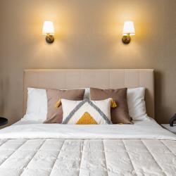 Фото Kvart-Hotel (Кварт-Отель) на набережной Бережковская 4