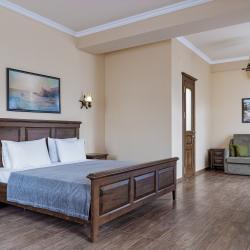 Фото Отель Chalet Provence (Шале Прованс)