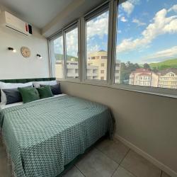 Апартаменты студия гостиничный комплекс Радуга 10И