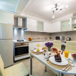 Фото Апартаменты на улице Крымская 34