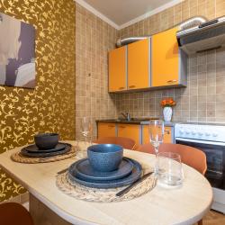 Фото Отель HomeHotel (ХоумХотел) на улице Белозерская 1