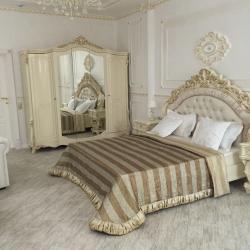 Номер полулюкс с 1 двуспальной кроватью