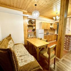 Фото Апартаменты на улице Аланская 25