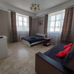 Фото Апартаменты СуткиРу на улице Октябрьская 337/3