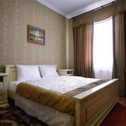 Фото Usengi Hotel and Hostel (Юсенги Отель и Хостел)
