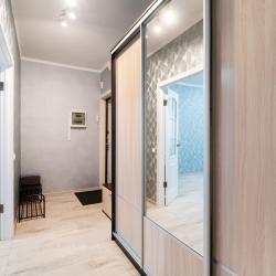 Фото Апартаменты на бульваре М. М. Кузьмина 9