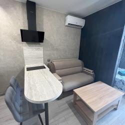 1-комнатные апартаменты студия КемКомфорт пр-т Притомский 25к4, 8 этаж, левое крыло