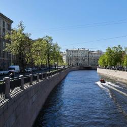 Фото Отель FlatStay Карповки 16| Большая видовая 4шка с камином
