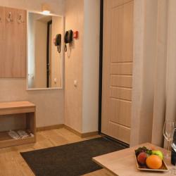 Номер полулюкс с 1 двуспальной кроватью