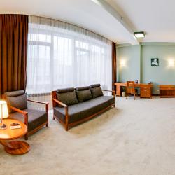 Номер люкс бизнес