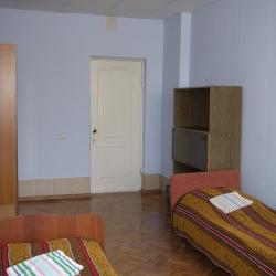 Кровать в 2-местном общем женском номере